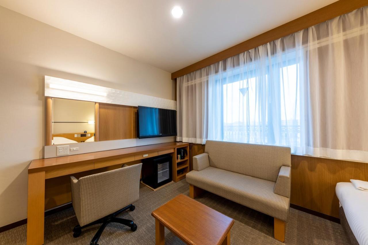Jr Clement Inn Himeji Exterior foto
